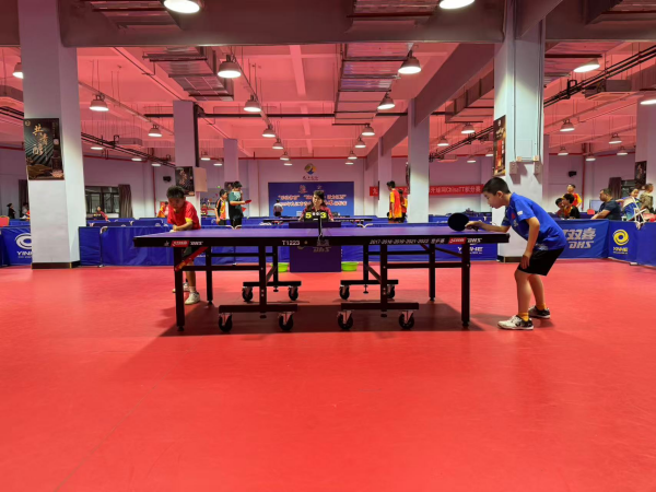 现了他极为 现了他极为