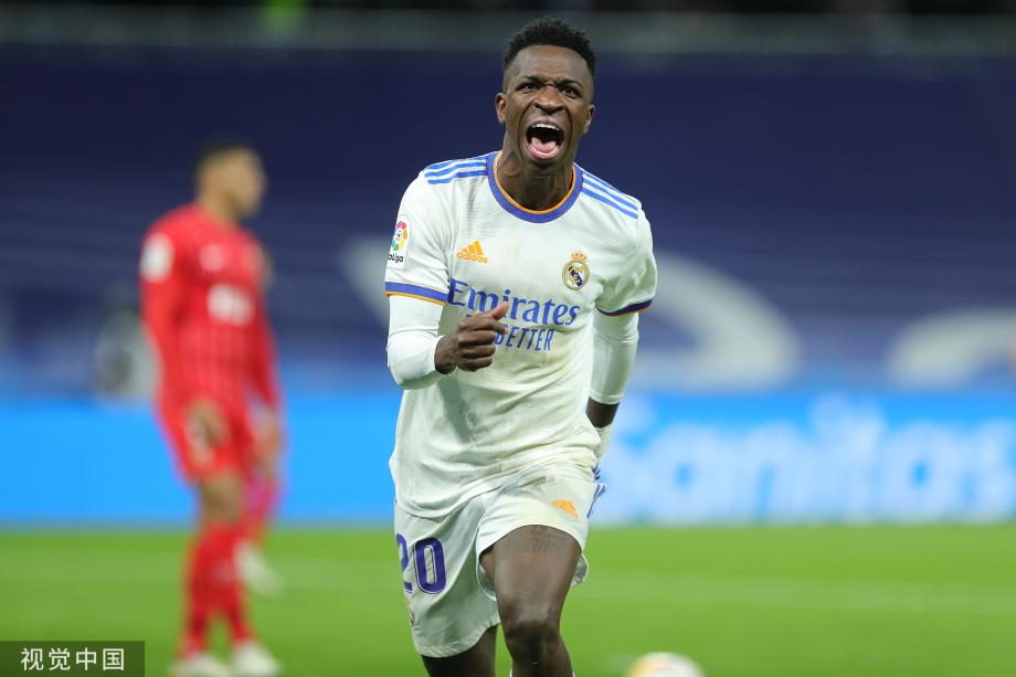 约基奇持球 约基奇持球