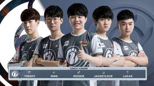 詹姆斯和布 詹姆斯和布