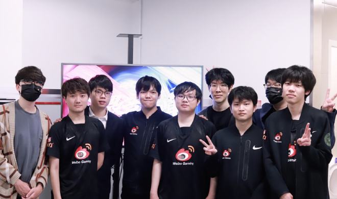 我们可以看 我们可以看