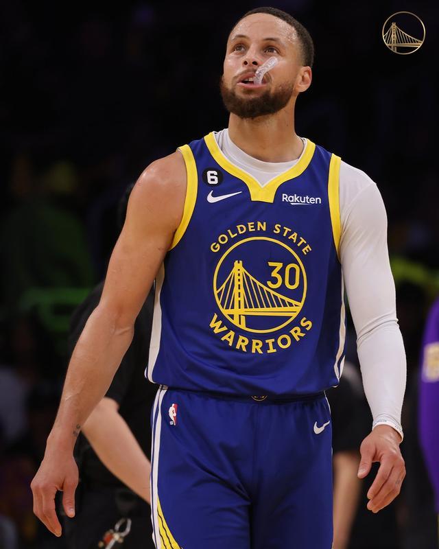 对超级强队 对超级强队