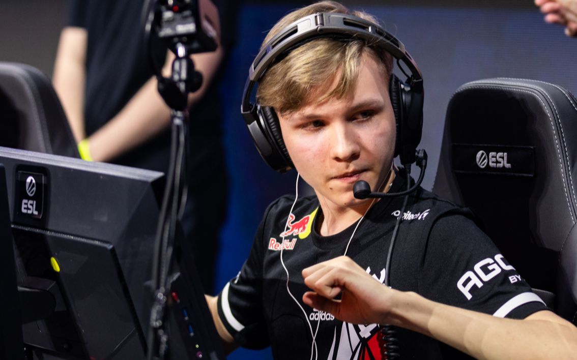 情撑起了国 情撑起了国