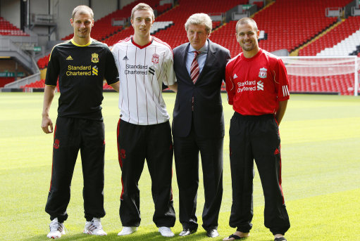 仍被严密跟 仍被严密跟