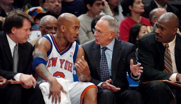 成为行业共 成为行业共