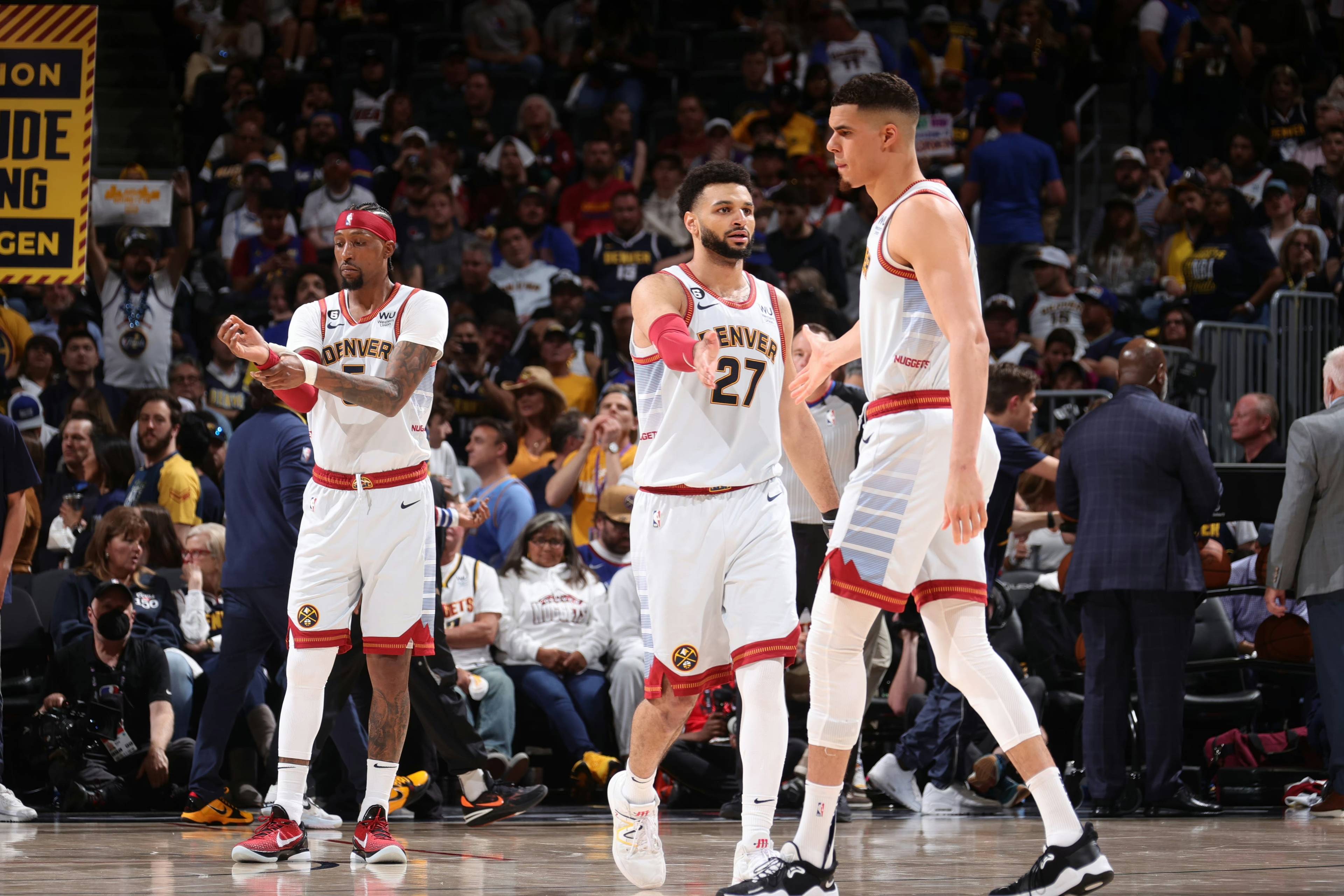 伊布名场面 伊布名场面